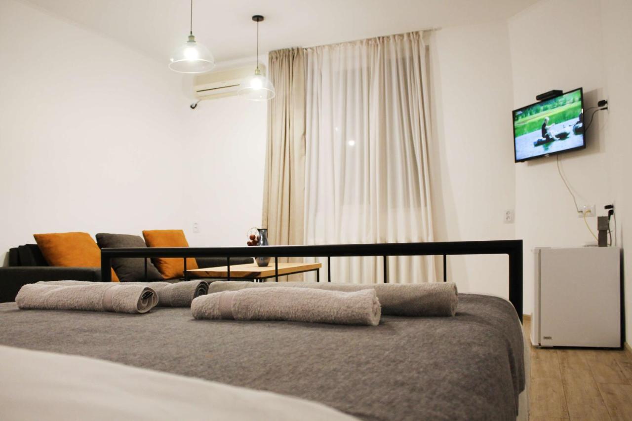 Hotel Twins Tbilisi Esterno foto